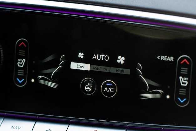 Пошаговая инструкция по включению задней печки на Toyota Estuar